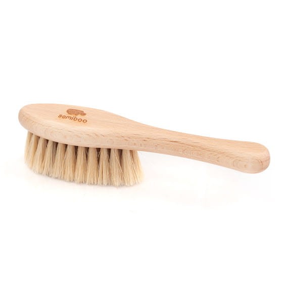 baby_brush_with_natural_bristles-samiboo.jpg