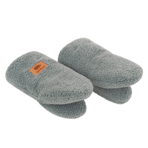 winter_gloves_teddy_bear_sage_samiboo.jpg