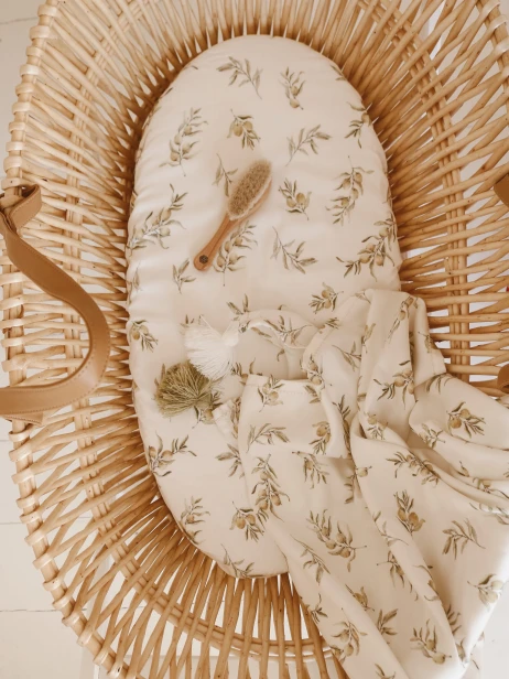bamboo sheet for moses basket olives samiboo